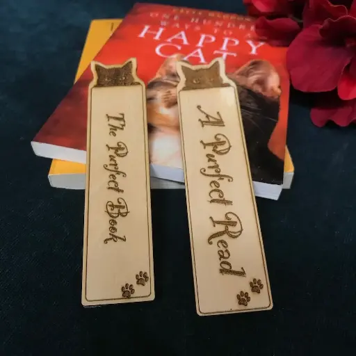 Peeking Cat - Bookmark